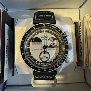 Omega watch OMEGA x Swatch Mission to Earthphase SO33M700 (2025) – Brand New Luxury Collaboration Watch